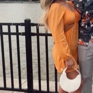 Orange sundress 🍊